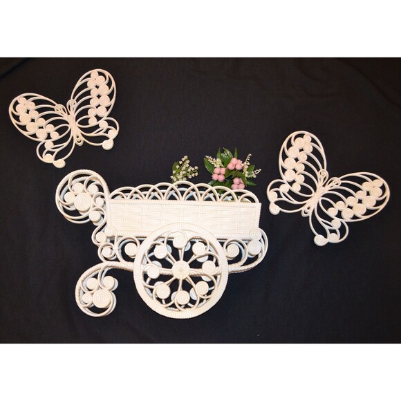 SALE Vintage Flower Cart and Butterflies Wall Decor 1970s - Picture 5 of 6